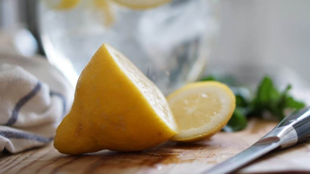 3:塩レモン水の材料と作り方と飲み方